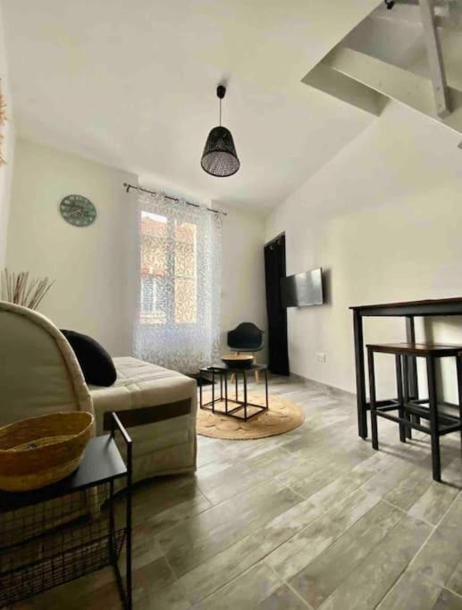 Appartement Centre Ville Saint-Amand-Mont-Rond Dış mekan fotoğraf
